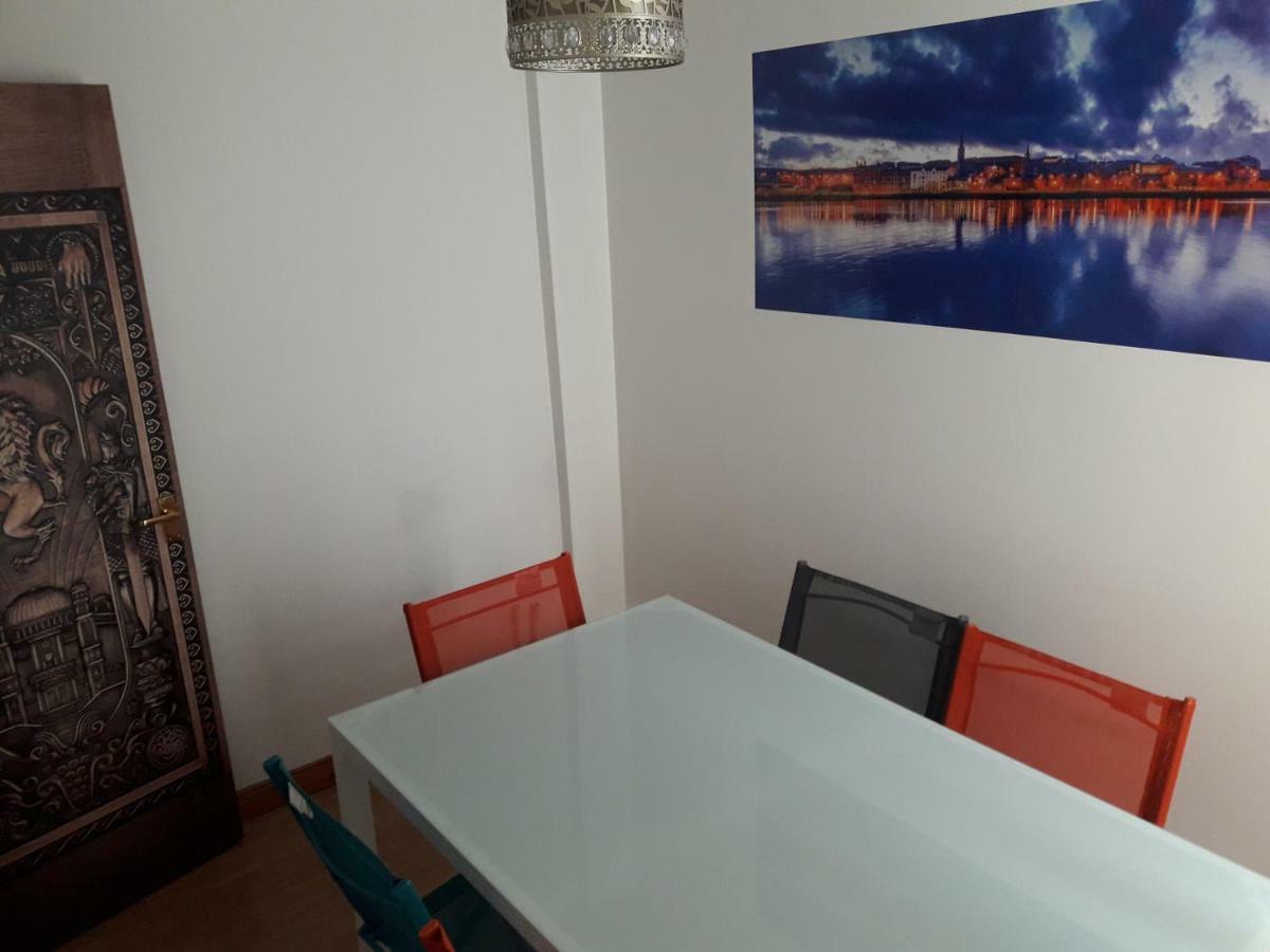 Bridge House Derry City Townhouse Central Free Parking Villa Екстериор снимка
